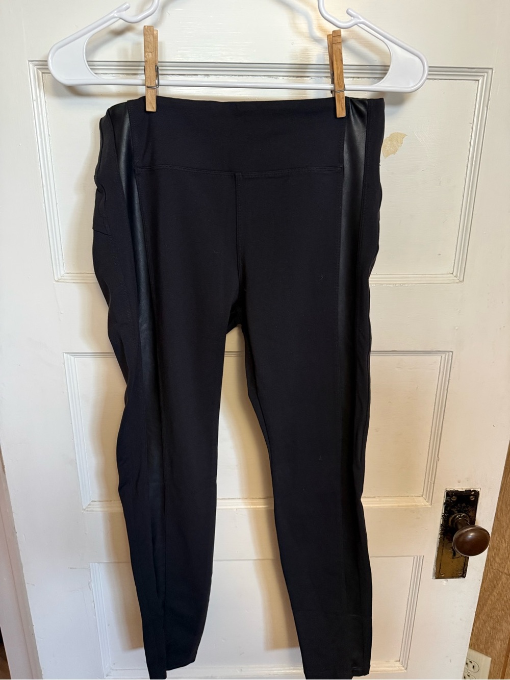 Black High-Waist Leggings with Glossy Side Panel Detail